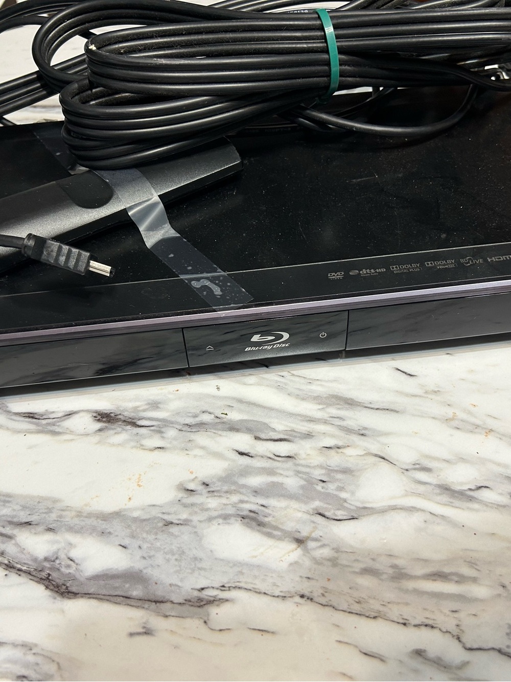 LG Black Blu-ray Player with Cables